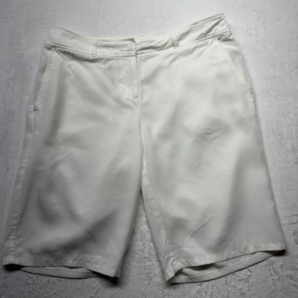 Eileen Fisher Bermuda Shorts S White 100% Tencel Long Coastal Quiet Luxury